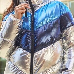 Juicy Couture Black Label Metallic Silver and Blue Puffer Jacket Size Small